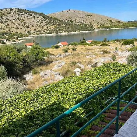 My Dalmatia - Robinson House Kornati Holiday home